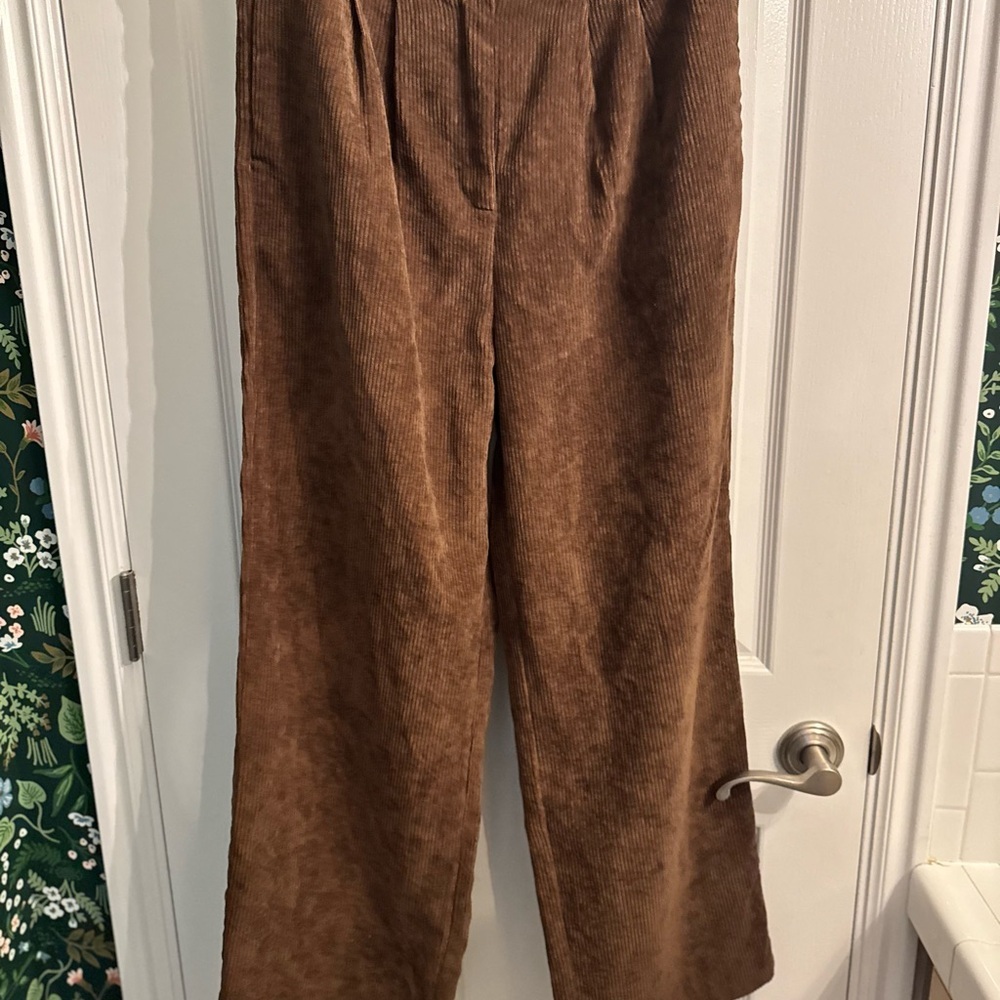 Women's Brown Corduroy Trousers​